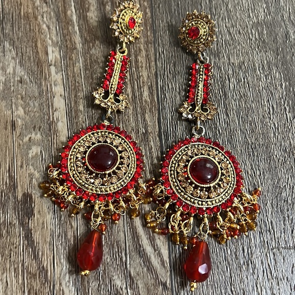 Traditional Indian Jewelry - Picture 2 of 2